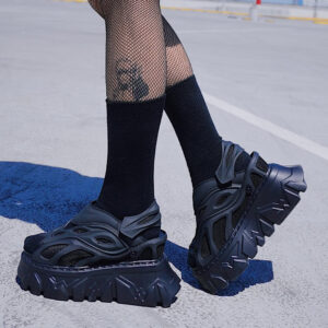 Goose Berry 07 - Black